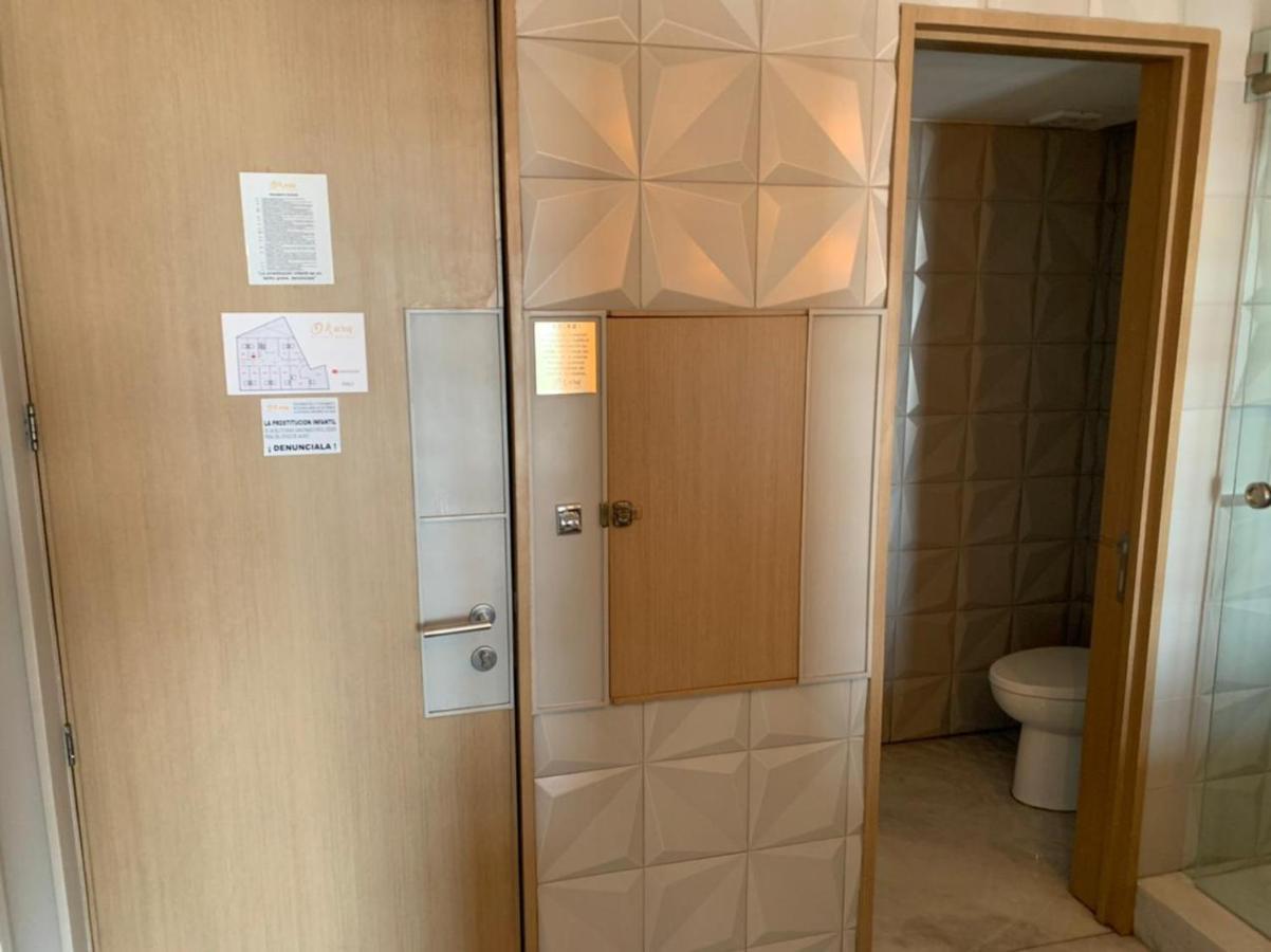 Motel Okura Villas Y Suites Guadalajara Bagian luar foto