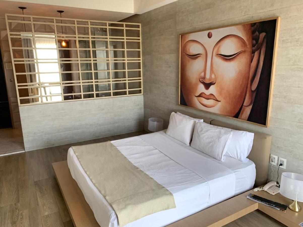 Motel Okura Villas Y Suites Guadalajara Bagian luar foto